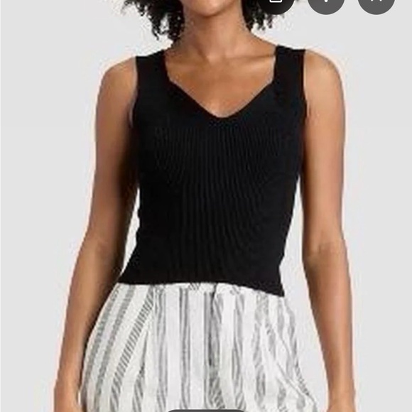 a new day Tops - A New Day Women’s Black Ribbed V-Neck Sweater Tank Top Size XL